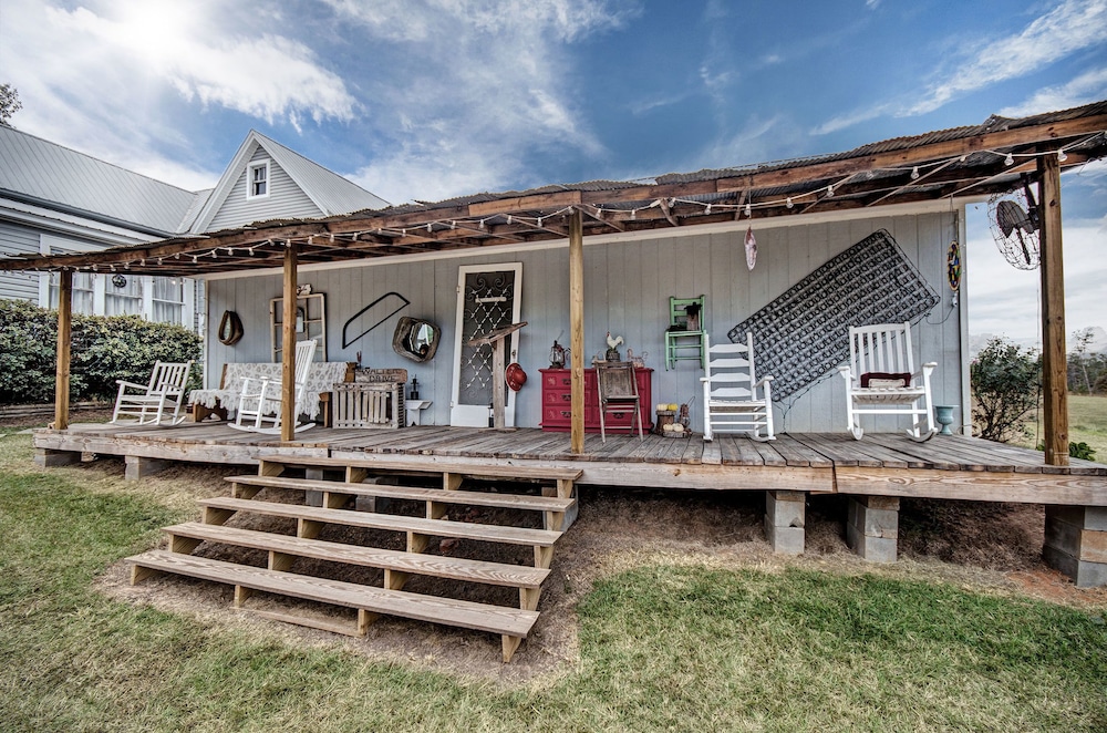 Clyde and Marie's Bed & Breakfast