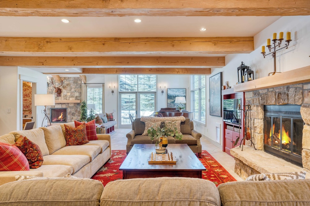 Luxury Mountain Estate w/ Indoor Pool, Gym & Hot Tub Near Keystone | Sleeps 19