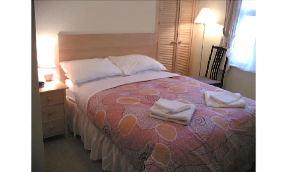Oxford Vacations - Athena Guest House - Property Image 27