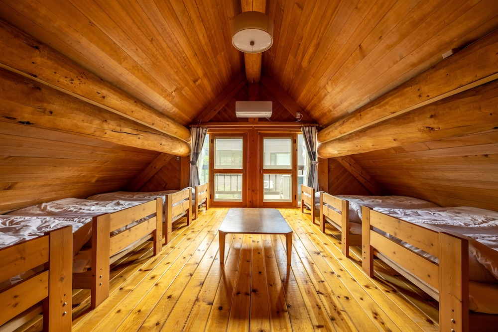 Reposer Hakuba
