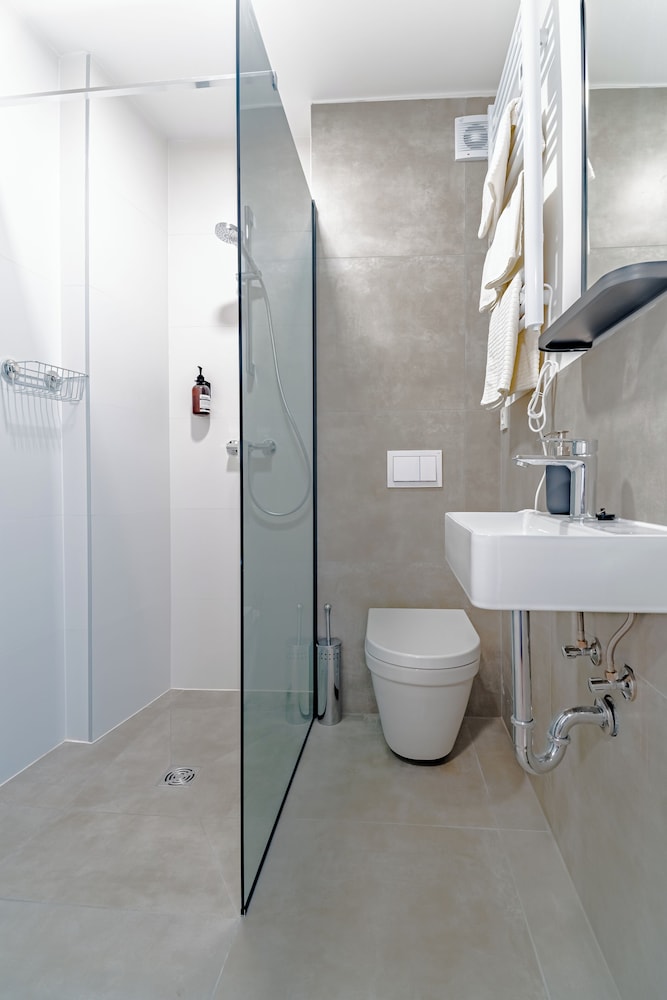 The Vlasta Collection Rooms