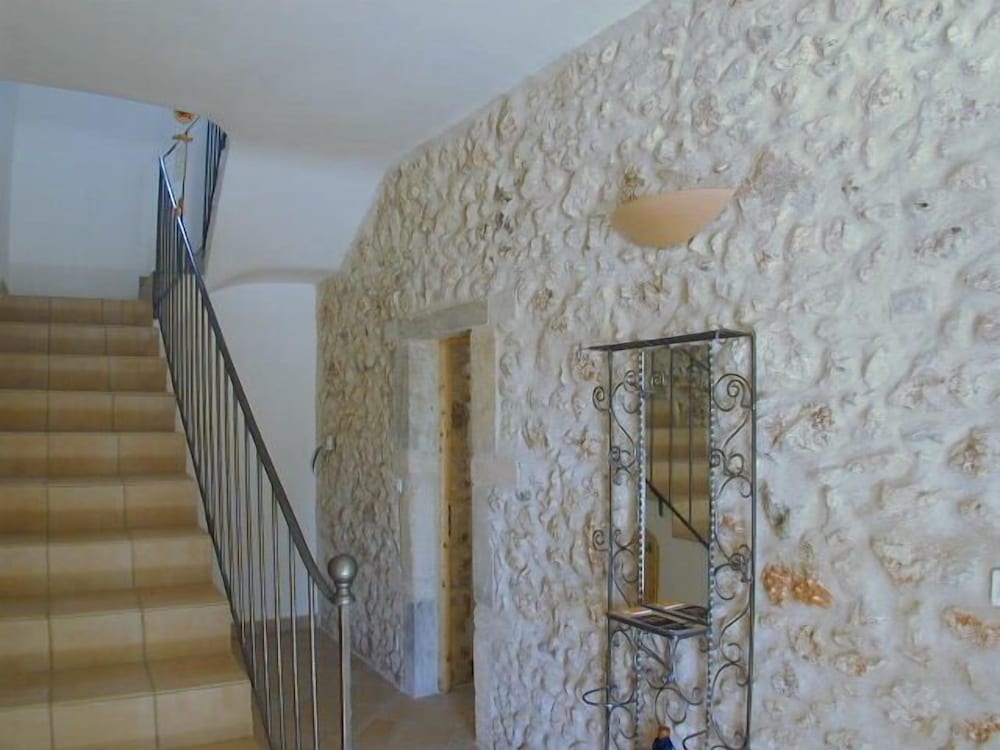 Gîte des Figourières view 3
