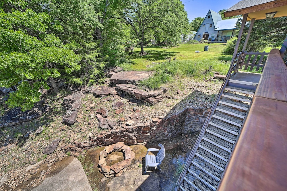 Vian Getaway w/ Lake Tenkiller Views & Deck! view 3