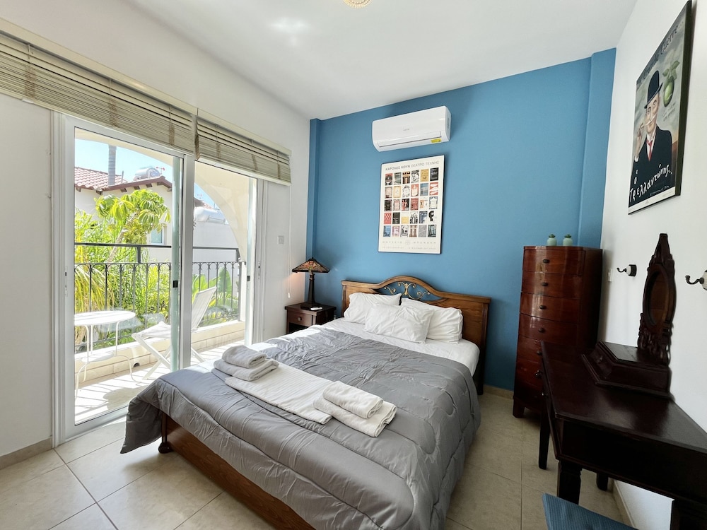 21 ATR - Stay Thalassa Villa