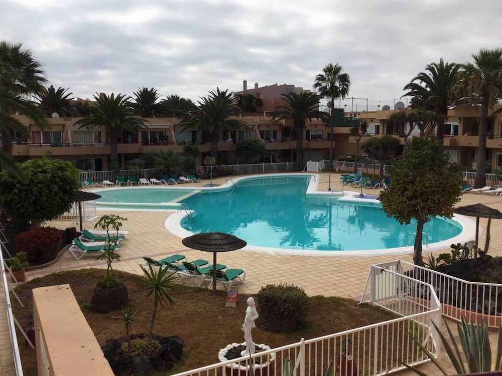 Apartment in Residence, a Paradise on Earth, Very Nice and Well Served photo 2