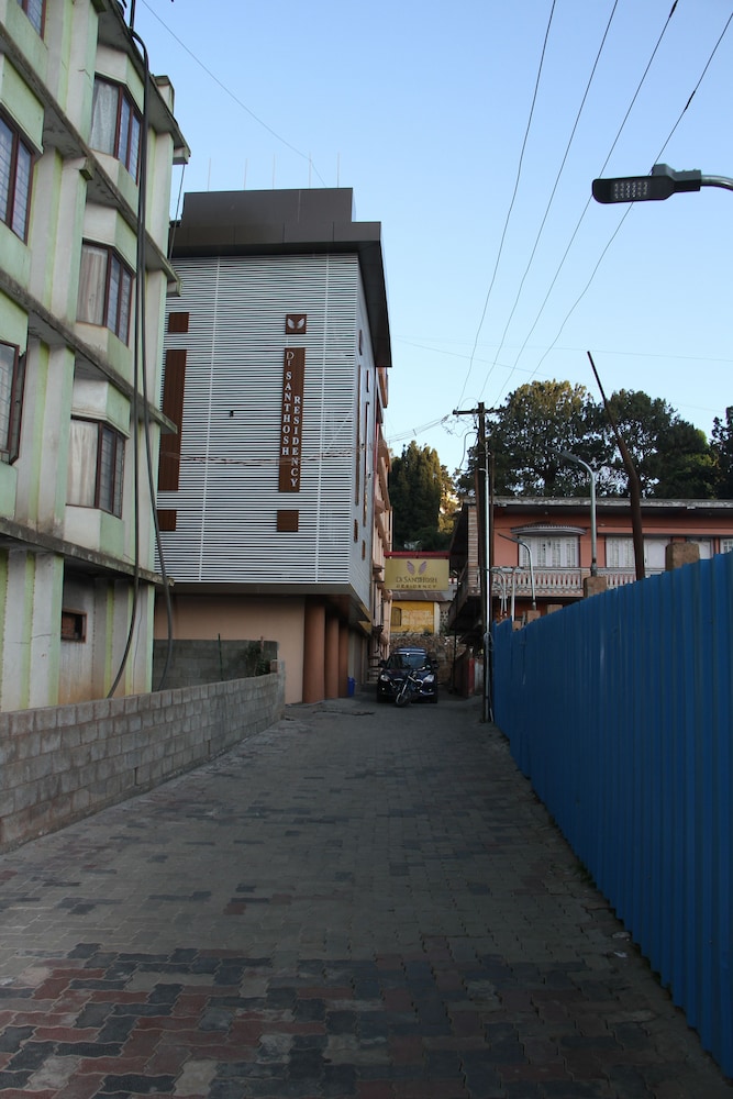 DeSantosh Residency