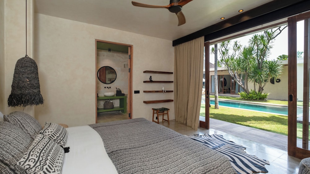 Villa Dreamer by Villa Finder