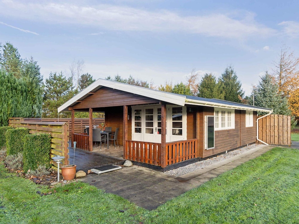 5 Star Holiday Home in Roslev