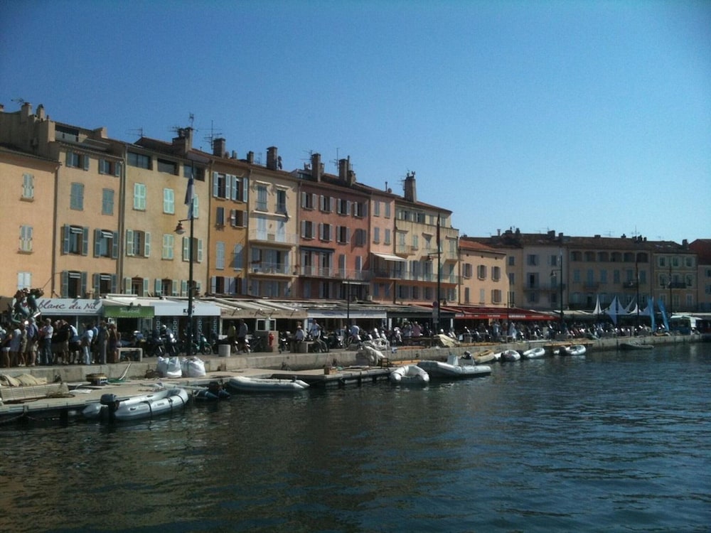 Studio in Sainte-maxime Near Sandy Beaches view 3