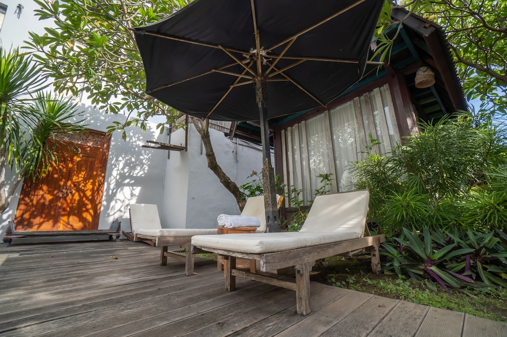 Room-cozy 3-bedroom Lumbung Cabin in Cen