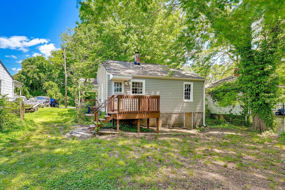 Winston-salem Vacation Rental ~ 3 Mi to Downtown! view 2