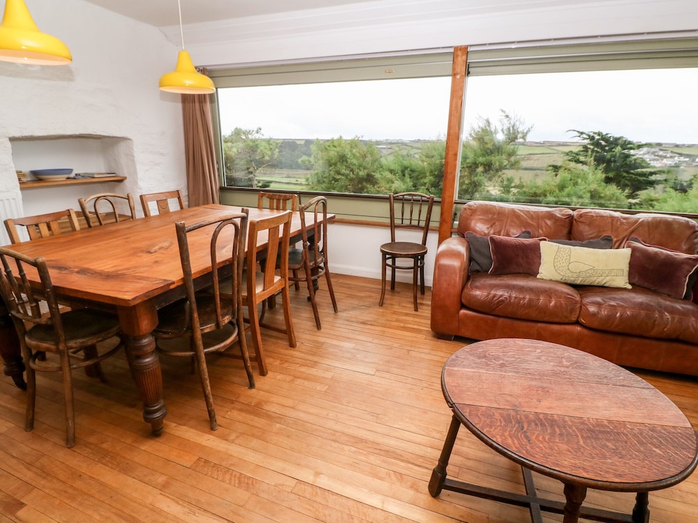 Porth Farm Annexe