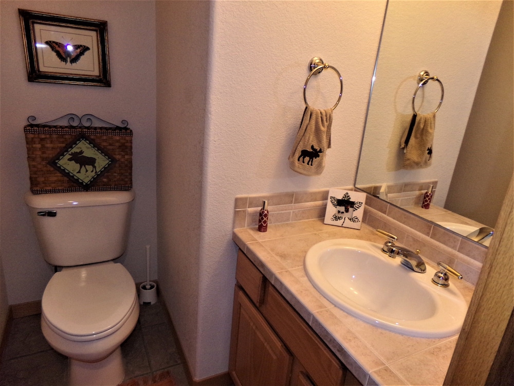 Summit County Vacations - Fawn Townhome 3 bed 3 bath HTJP3 - Property Image 5