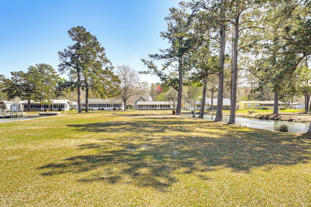 Lake Moultrie Access: Moncks Corner Home w/ Dock