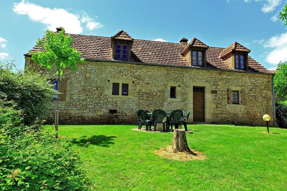 Combas Village De Gites