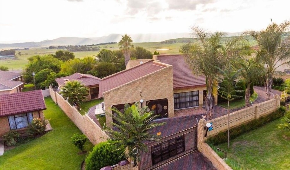 Kwantulindawo Guesthouse Newcastle
