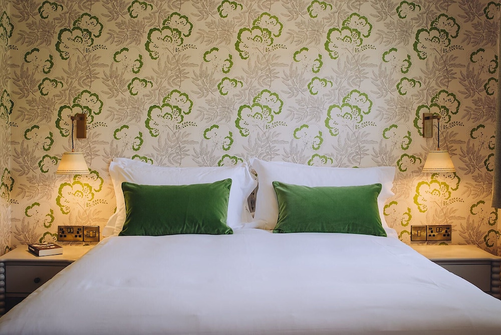 Guildford Vacations - The Drummond at Albury - Property Image 47