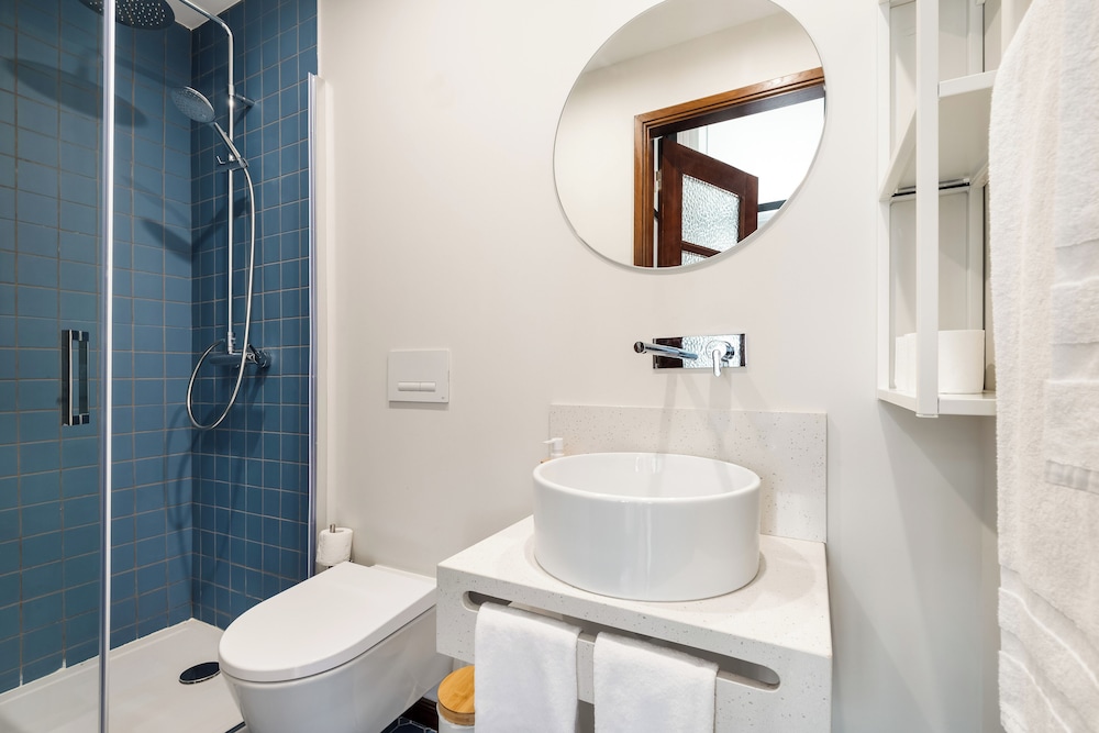 Rivol1 · Design Studio Next to Rivoli Theatre