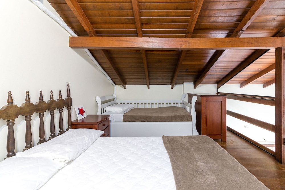 2-bedr Ap W/bbq, 400m From the Beach Jurere Jba202