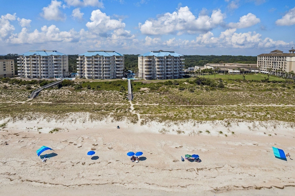 21 Ocean Place 3 Bedroom Condo