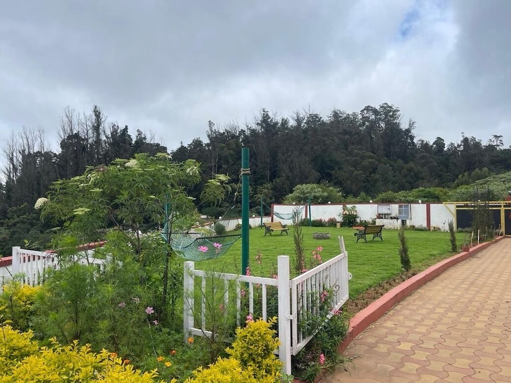 Rosewood by Nature resorts & stays