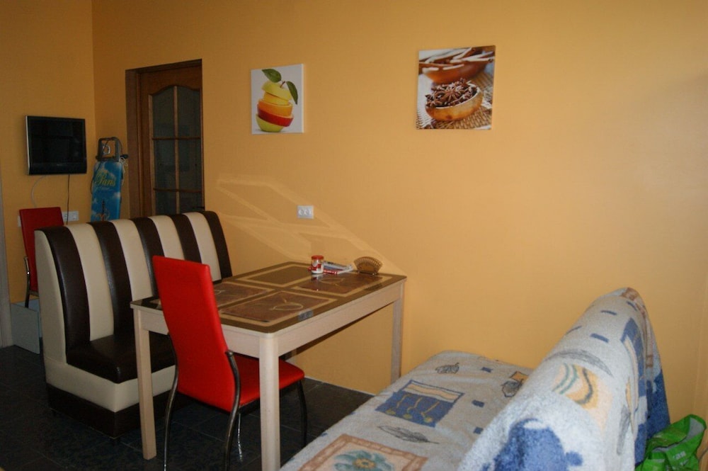 Photo 52