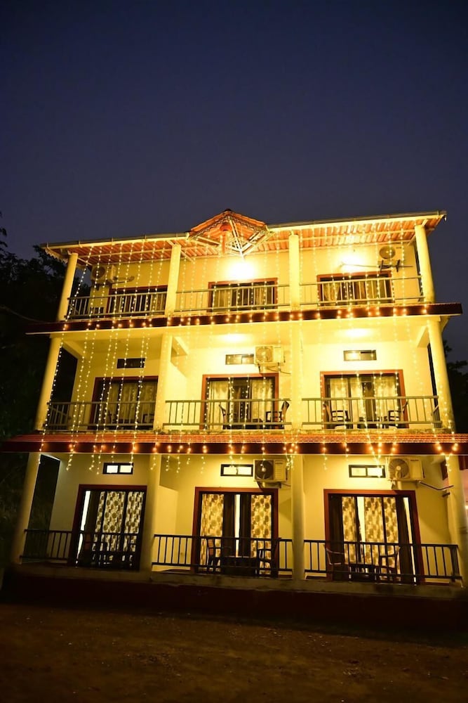 Sohen Beach Resort