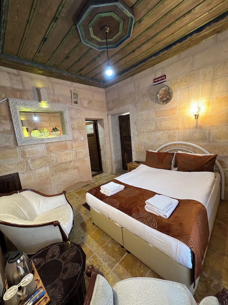 TATLI KAYA OTEL
