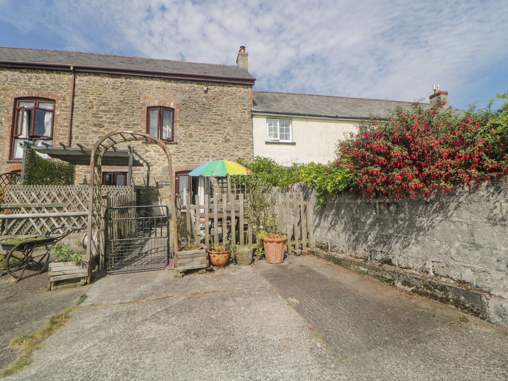 Okehampton Vacations - The Orchard - Property Image 1