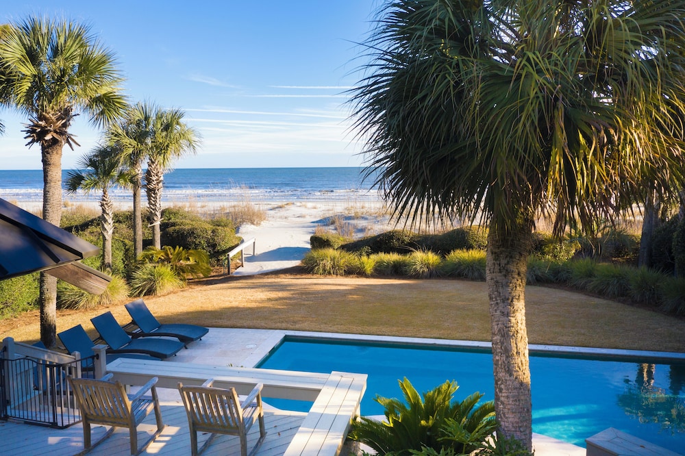 41 South Beach Lagoon at The Sea Pines Resort