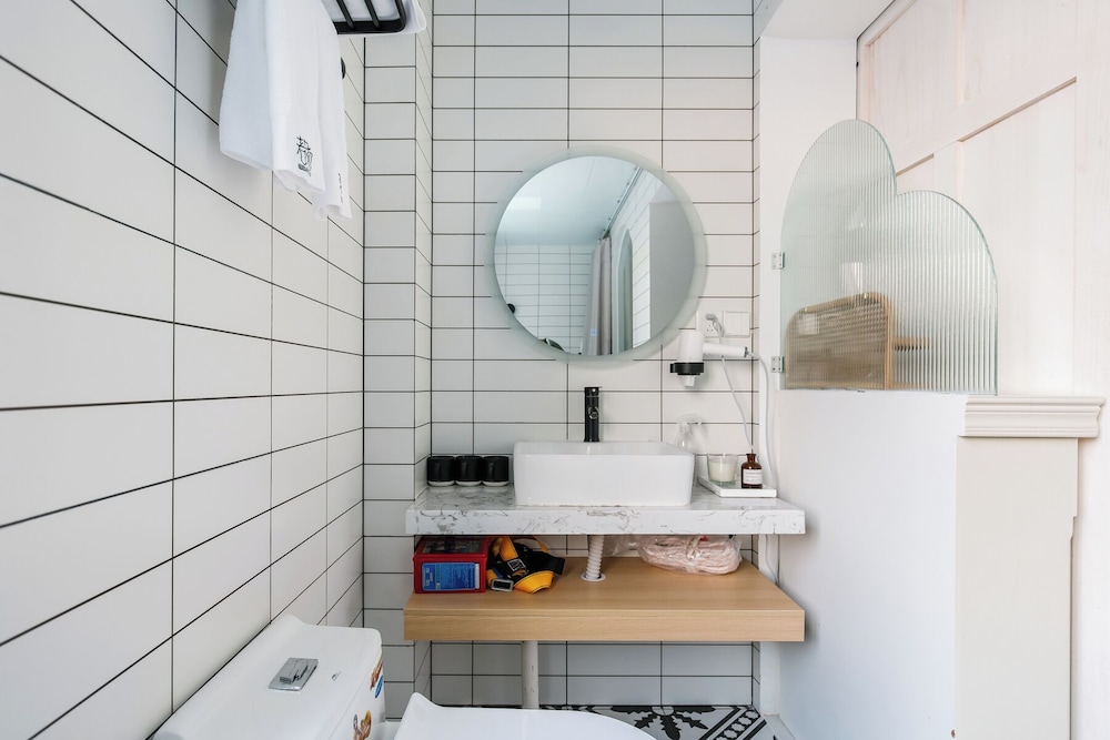Shanghai Ruochu Designer Guesthouse-Near Shanghai Pudong Airport & Disneyland