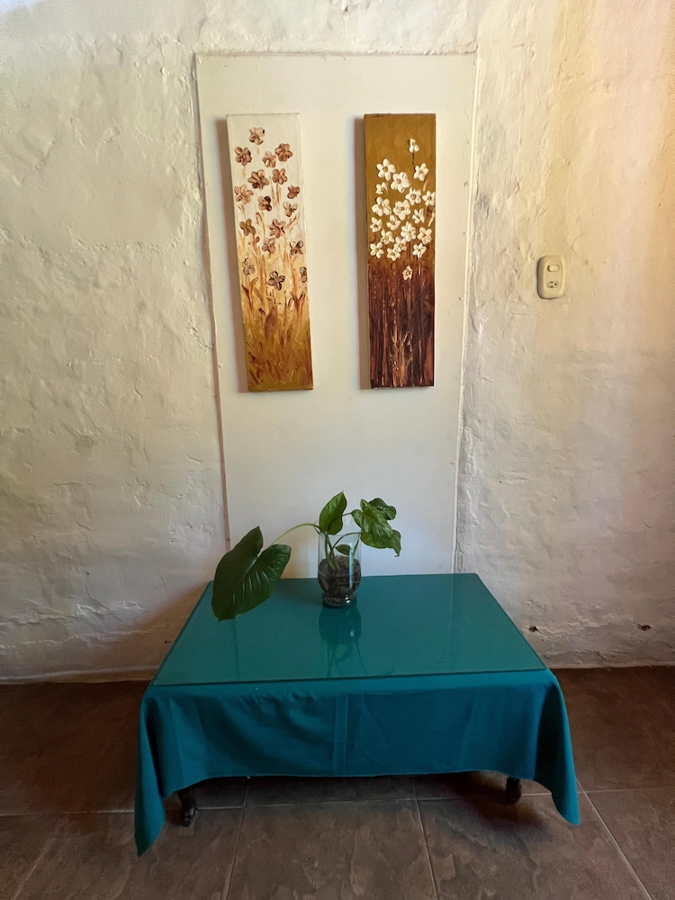 Bahareque Hostal