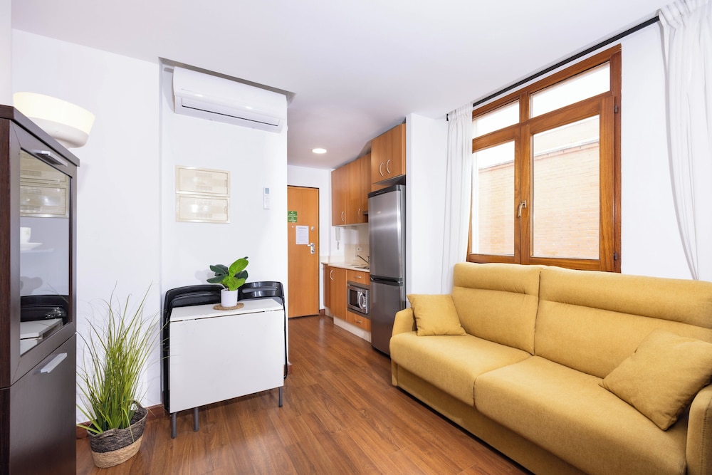 Apartamentos Turísticos Distrito Romano