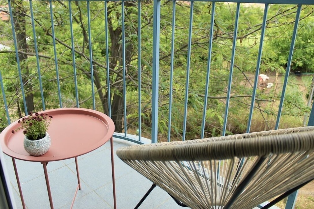 SUNSET ART HOTEL