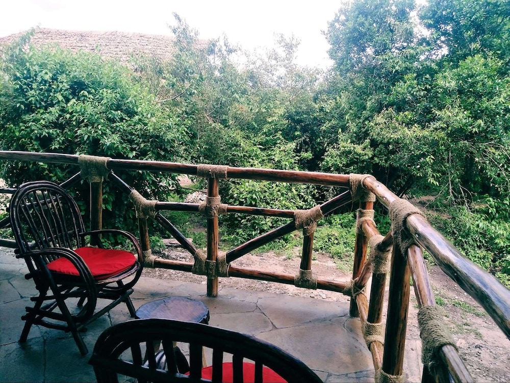 Mara Sweet Acacia Lodge