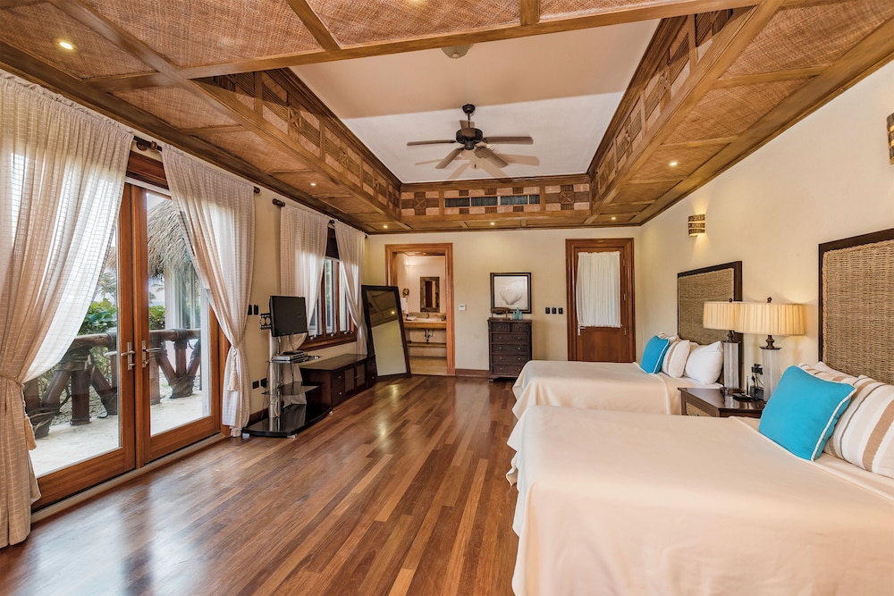 Ocean View Villa with Pool Chef Butler view 5