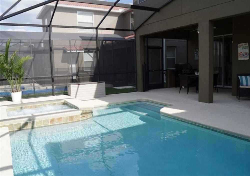 Paradise Palms Resort Orlando