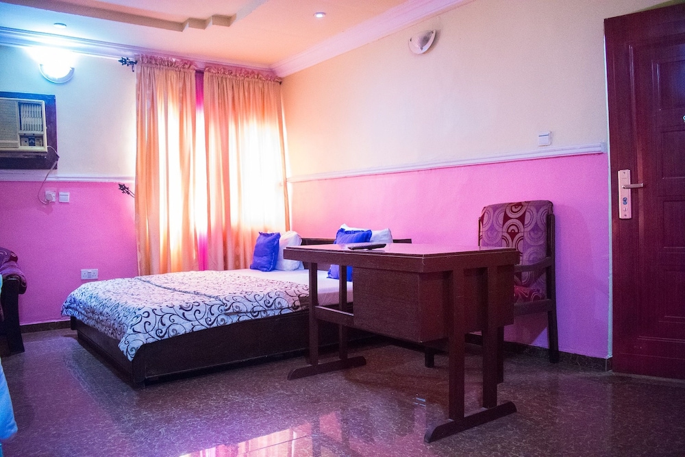 Maria Suites — photo 37