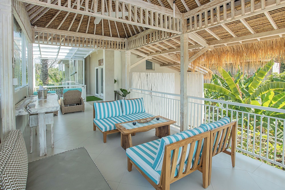 Island Style Retreat