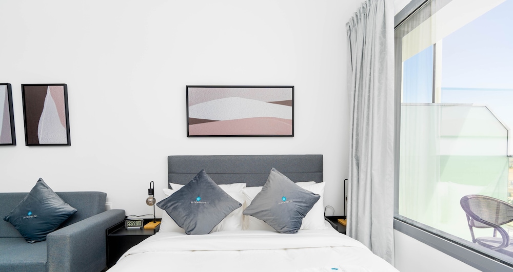 Abu Dhabi Vacations - Elegant Studio in Oasis - 4 - Property Image 14