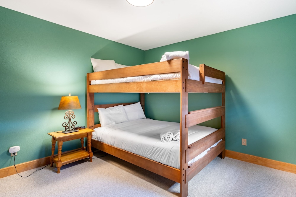 Smuggler B by Avantstay Excellent Condo Within Walking Distance Of Lift 7