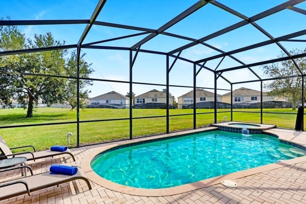 Ohana Haven 5 Bedroom Home