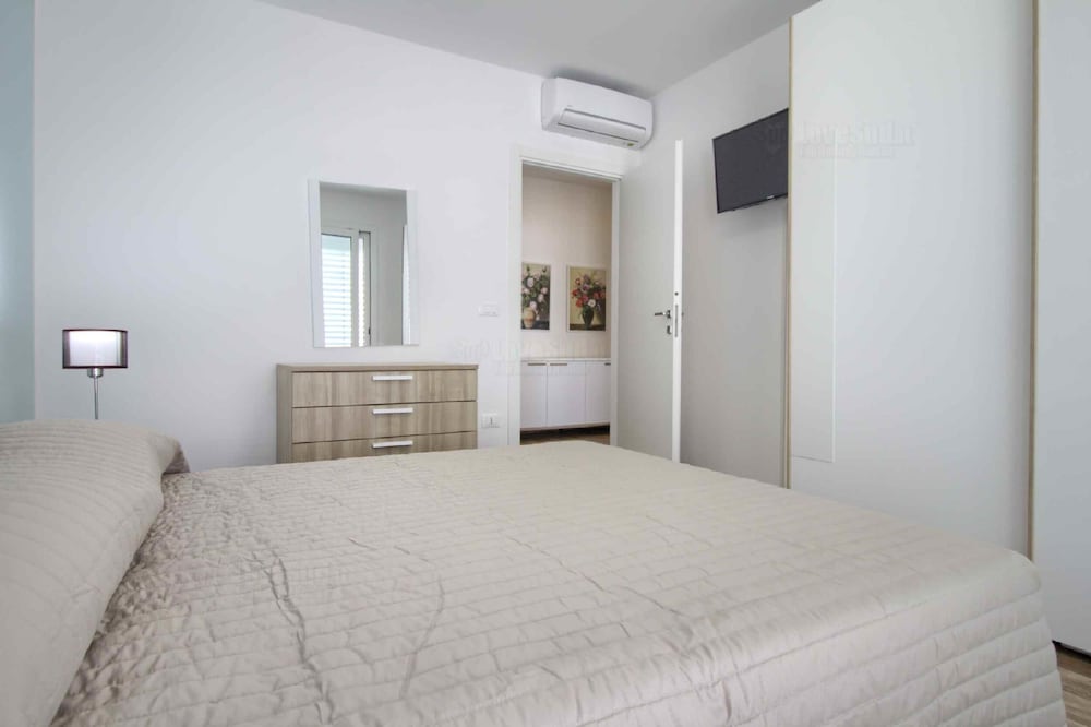 Apt Gabri view 4