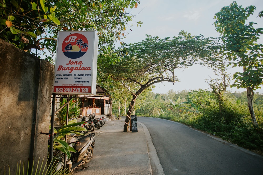 Jona Bungalow