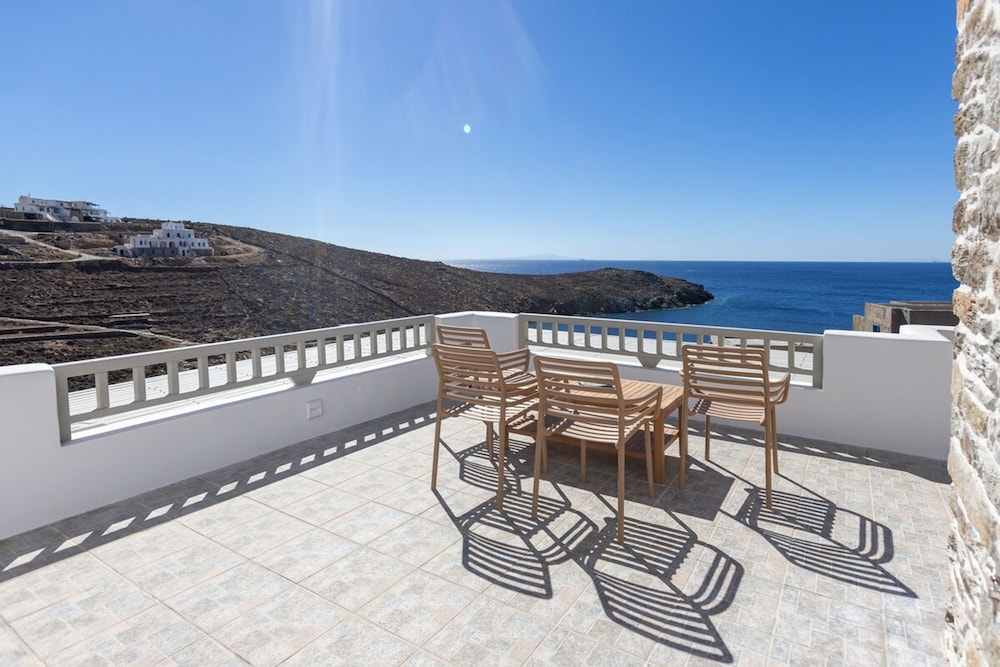 Rmos Seaside Villa A With Private Pool