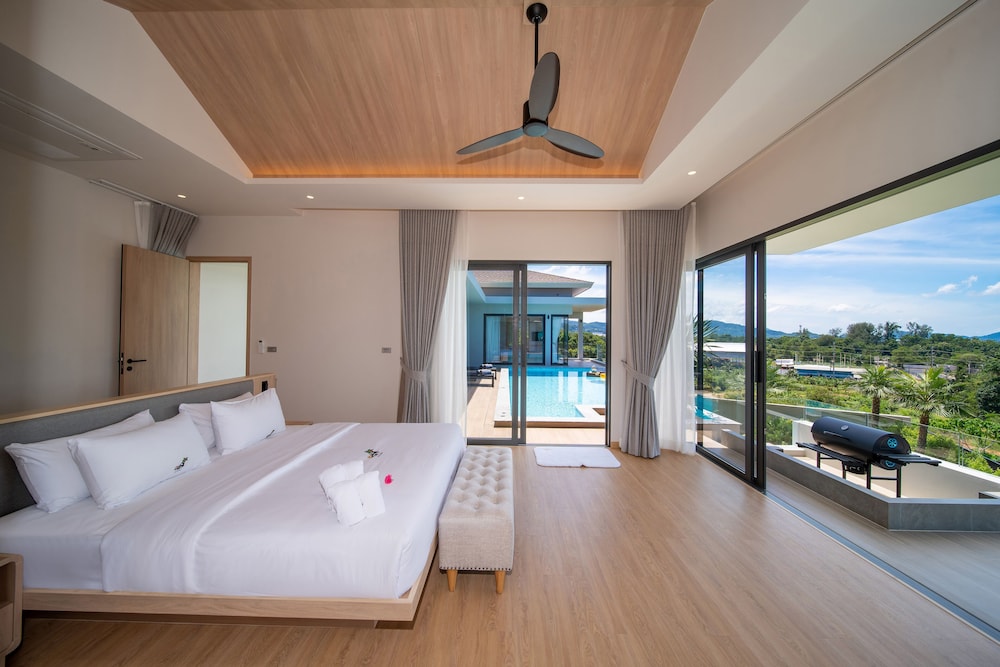 The Salin Seaview Villas