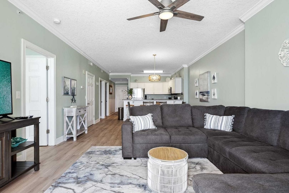 Front Beach Road, Unit 809 - Beach Happy Emerald Isle Resort Unit 809