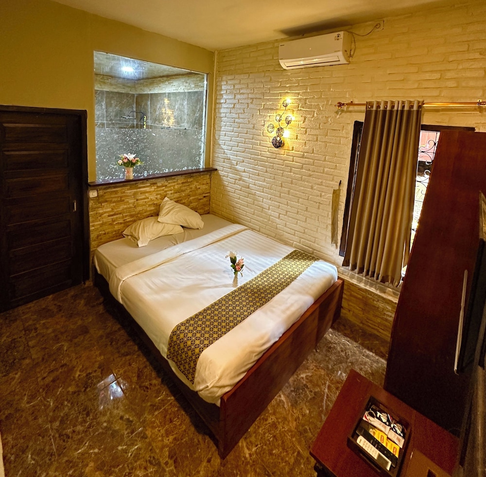 Puunee Wild River Resto & Villa's