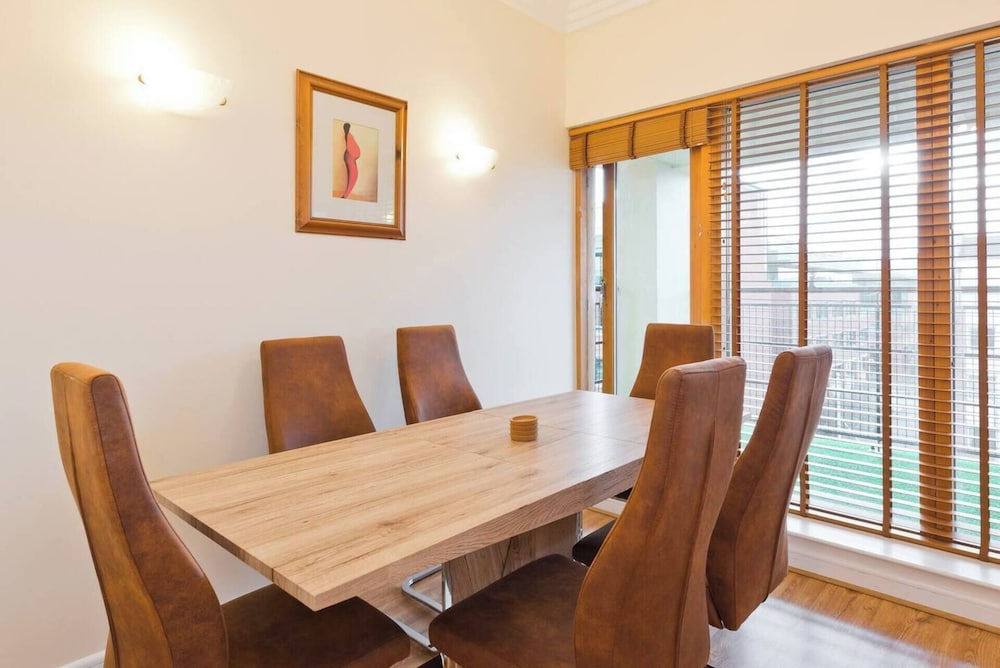 Stunning 3-bed Apartment in Dublin 1