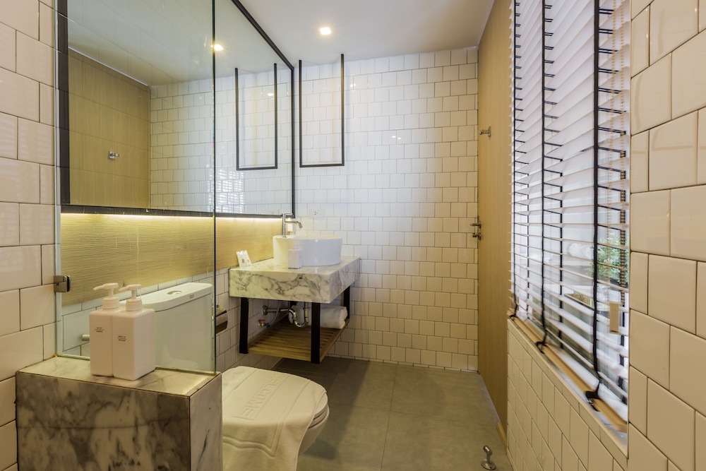 Snoozz Hotel - Hostel